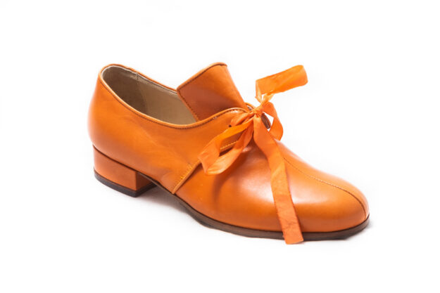 calzatura arancio nicolao atelier 3