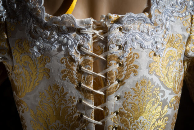 costume taglio storico lampasso donna nicolao atelier venezia 4